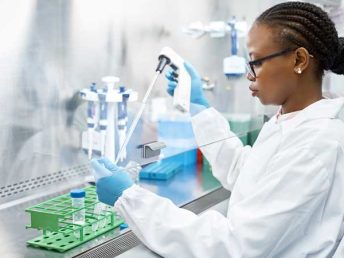 woman-working-in-lab